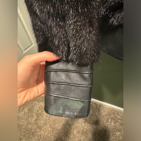 Mink bomber - Picture 11 of 13